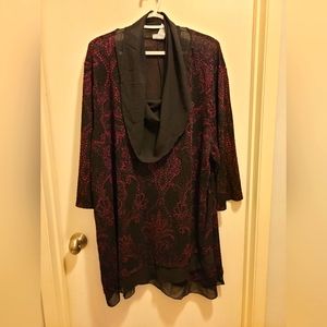 4X 30/32 sweater style top 3/4 sleeve Chiffon cowl neck & hem accents.